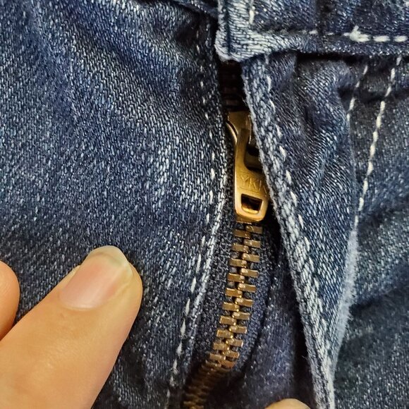 Lane Bryant Shorts Womens 18 Blue Denim Distressed Stretchy Jorts - Picture 10 of 12